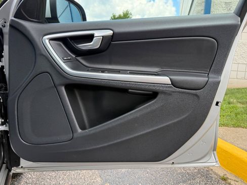 Used 2015 Volvo S60 T5 Premier AWD/4WD image 17