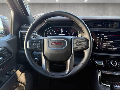 Used 2026 GMC Sierra 1500 AT4 w/ AT4 Premium Package AWD/4WD image 21