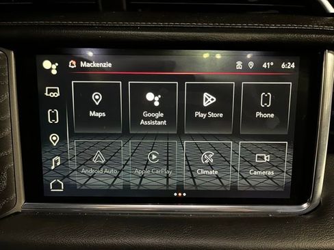 Used 2022 GMC Yukon Denali w/ Denali Premium Package image 40