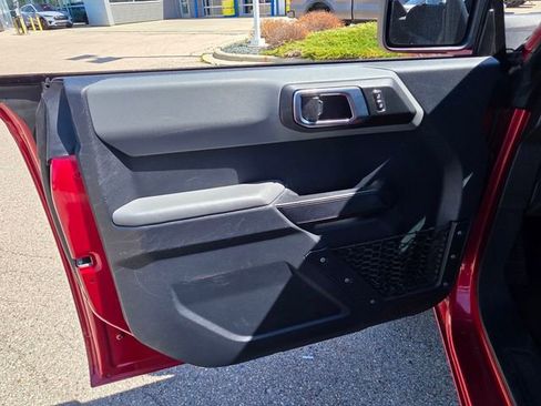 Used 2021 Ford Bronco Big Bend w/ Sasquatch Package AWD/4WD image 10