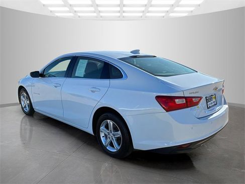 Used 2024 Chevrolet Malibu LT image 6