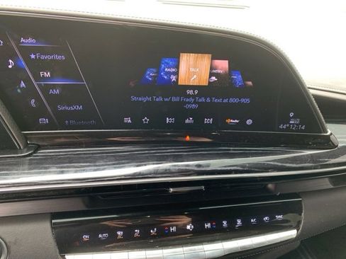 Used 2022 Cadillac Escalade Sport w/ Touring Package image 19