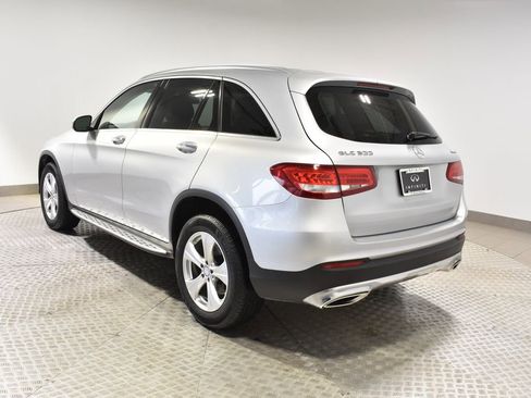 Used 2017 Mercedes-Benz GLC 300 4MATIC image 9