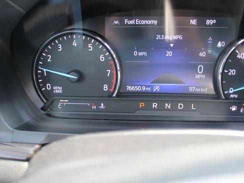 Used 2021 Ford Explorer Limited w/ Equipment Group 301A RWD image 20
