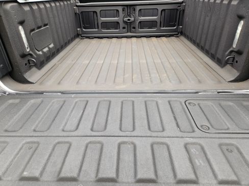 Used 2025 RAM 1500 Limited w/ Bed Utility Group image 33