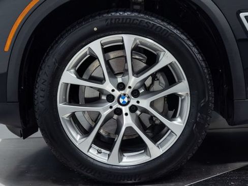 Used 2023 BMW X5 xDrive40i w/ Premium Package AWD/4WD image 27
