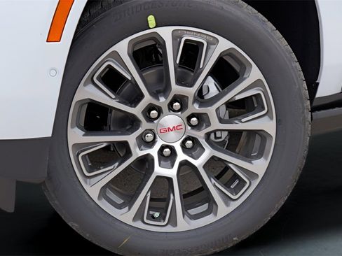 New 2026 GMC Yukon XL Denali w/ Denali Reserve Package image 2