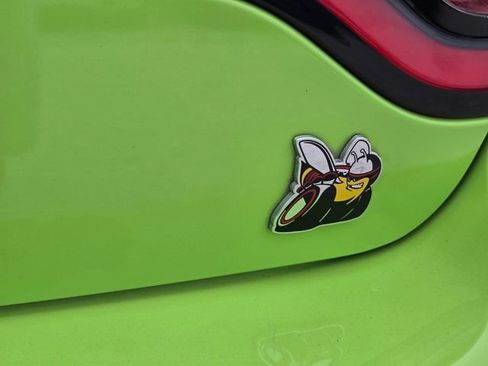 Used 2019 Dodge Charger Scat Pack RWD image 11