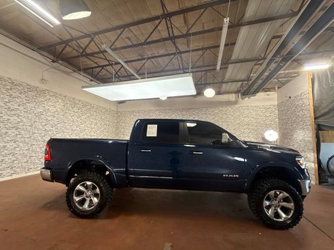 Used 2020 RAM 1500 Laramie AWD/4WD image 8
