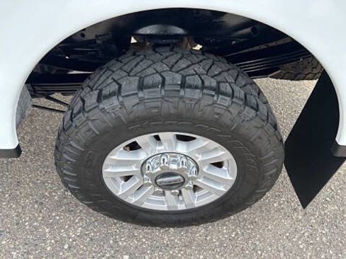 Used 2018 Ford F350 XLT AWD/4WD image 12