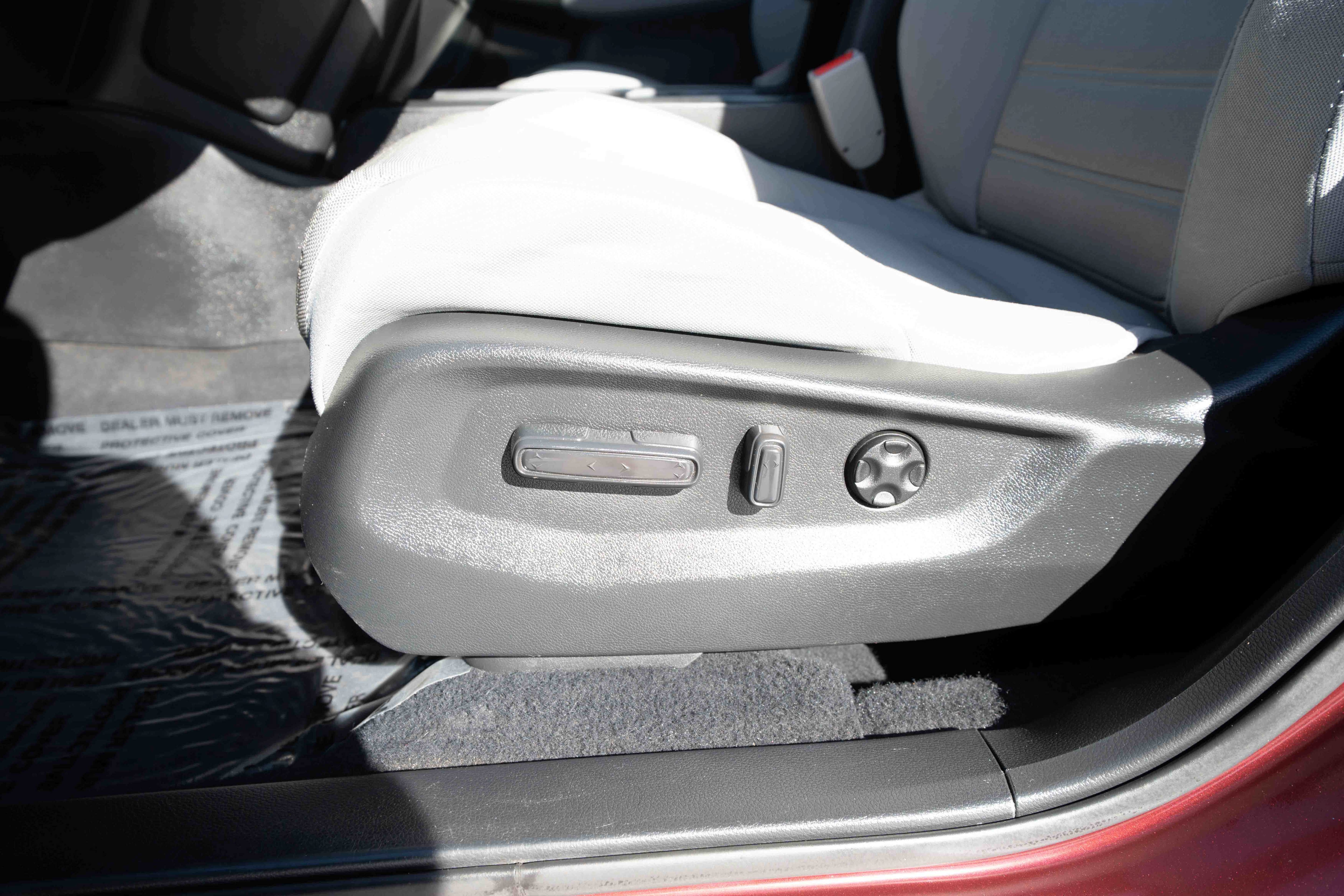 Used 2017 Honda CR-V EX image 12