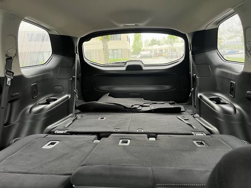 Used 2014 Nissan Pathfinder SV image 25