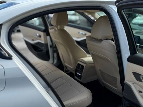 Used 2019 BMW 330i Sedan image 36