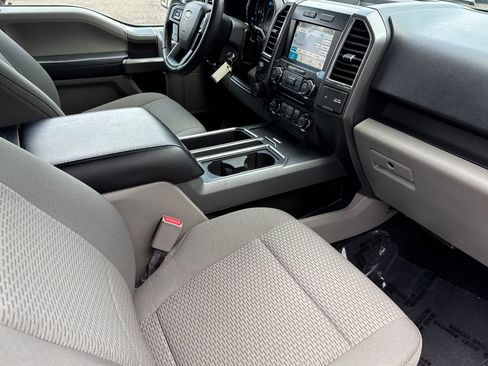 Used 2016 Ford F150 XLT w/ Equipment Group 302A Luxury image 15