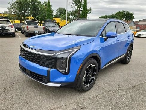 New 2026 Kia Sportage EX w/ EX Panorama Roof Package image 8