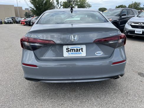 Certified 2025 Honda Civic Sport image 10