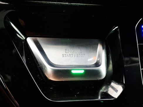Used 2024 GMC Sierra 2500 AT4 w/ AT4 Premium Plus Package AWD/4WD image 16