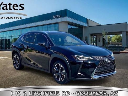 Used 2019 Lexus UX 200 w/ Premium Package FWD image 1
