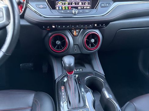 Used 2019 Chevrolet Blazer RS image 15