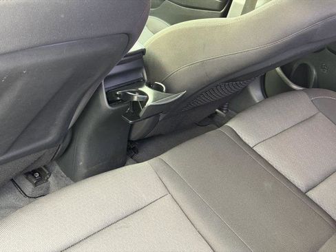 Used 2017 Hyundai Elantra Value Edition image 20