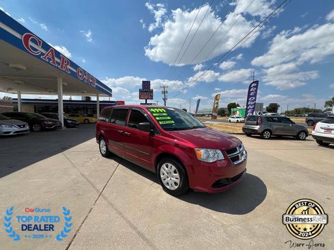Used 2015 Dodge Grand Caravan American Value Package FWD image 1