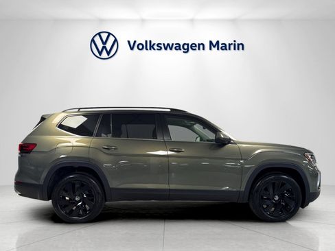 New 2026 Volkswagen Atlas SE image 6