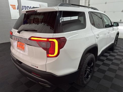 Used 2023 GMC Acadia AT4 w/ Preferred Package AWD/4WD image 9