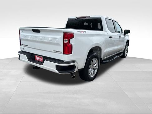Used 2019 Chevrolet Silverado 1500 Custom w/ Custom Value Package AWD/4WD image 8