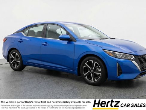 Used 2025 Nissan Sentra SV FWD image 1