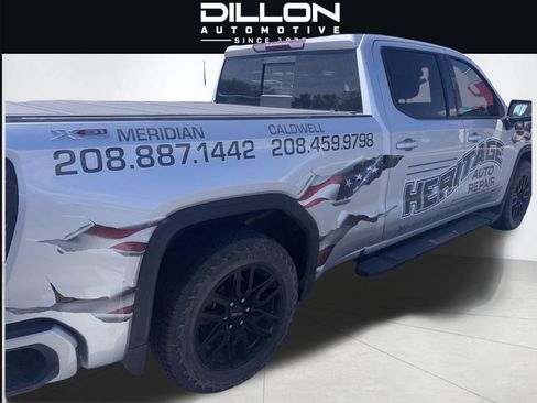 Used 2022 GMC Sierra 1500 Elevation w/ Elevation Premium Package AWD/4WD image 6