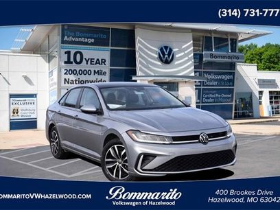 Certified 2025 Volkswagen Jetta SE