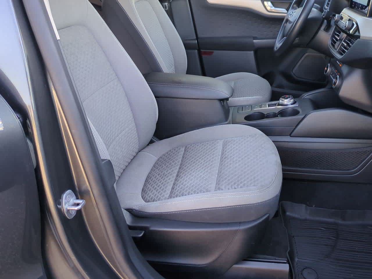 Used 2020 Ford Escape SE AWD/4WD image 20