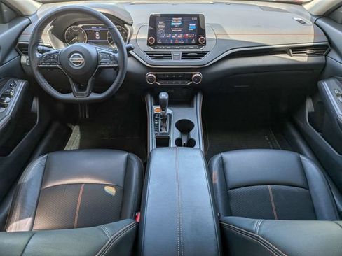 Used 2022 Nissan Altima 2.5 SR FWD image 17