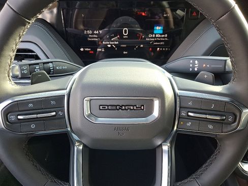 New 2026 GMC Yukon XL Denali image 10