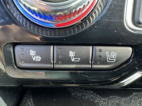 Used 2024 GMC Yukon XL Denali w/ Denali Reserve Package image 20