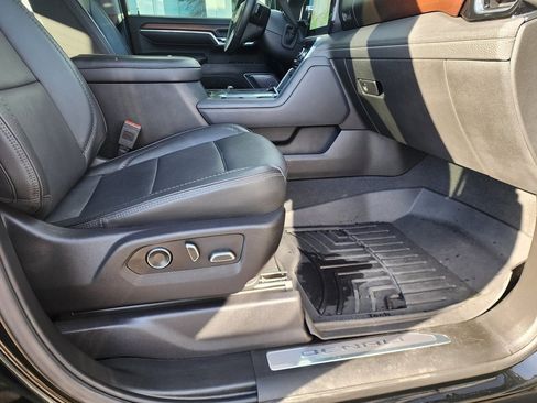 Used 2024 GMC Sierra 2500 Denali w/ Denali Reserve Package image 56