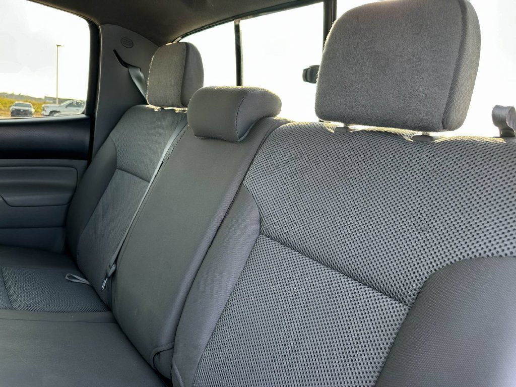 Used 2013 Toyota Tacoma PreRunner w/ TRD Sport Pkg RWD image 19