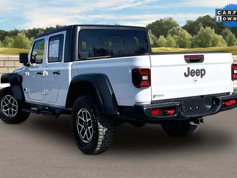 Used 2024 Jeep Gladiator Rubicon w/ Convenience Group image 9