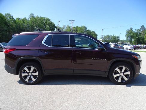 Used 2018 Chevrolet Traverse AWD LT w/ 2LT image 57