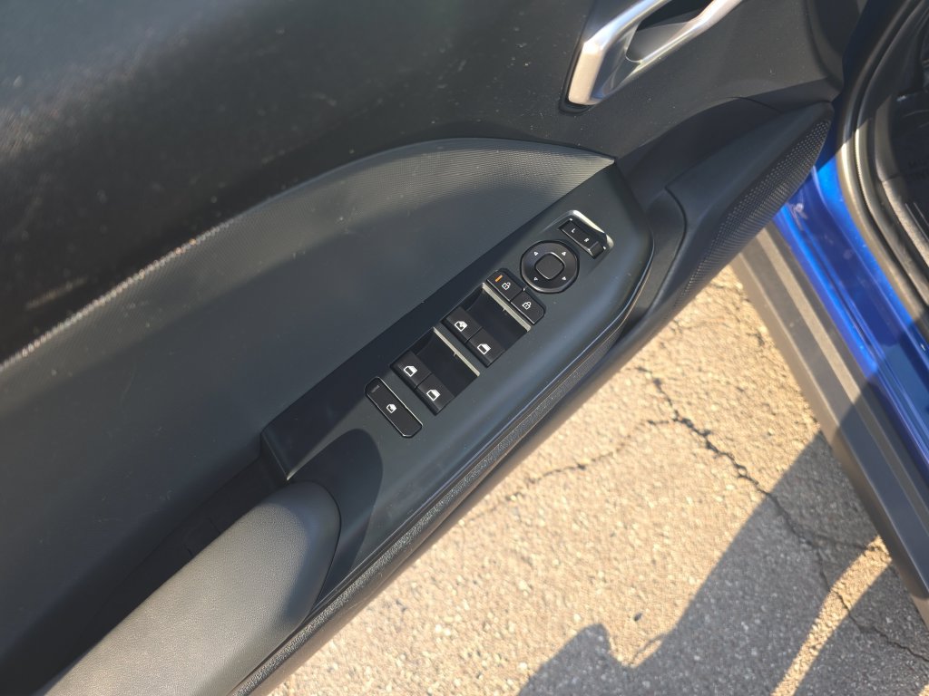 Used 2025 Kia K4 FWD image 11