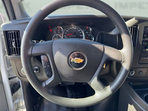 Used 2023 Chevrolet Express 2500 w/ Driver Convenience Package image 10