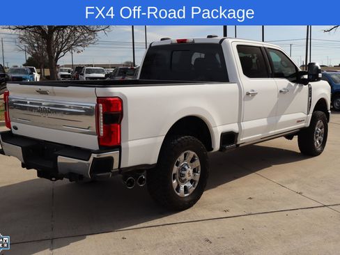 Used 2024 Ford F250 King Ranch w/ Chrome Package image 4