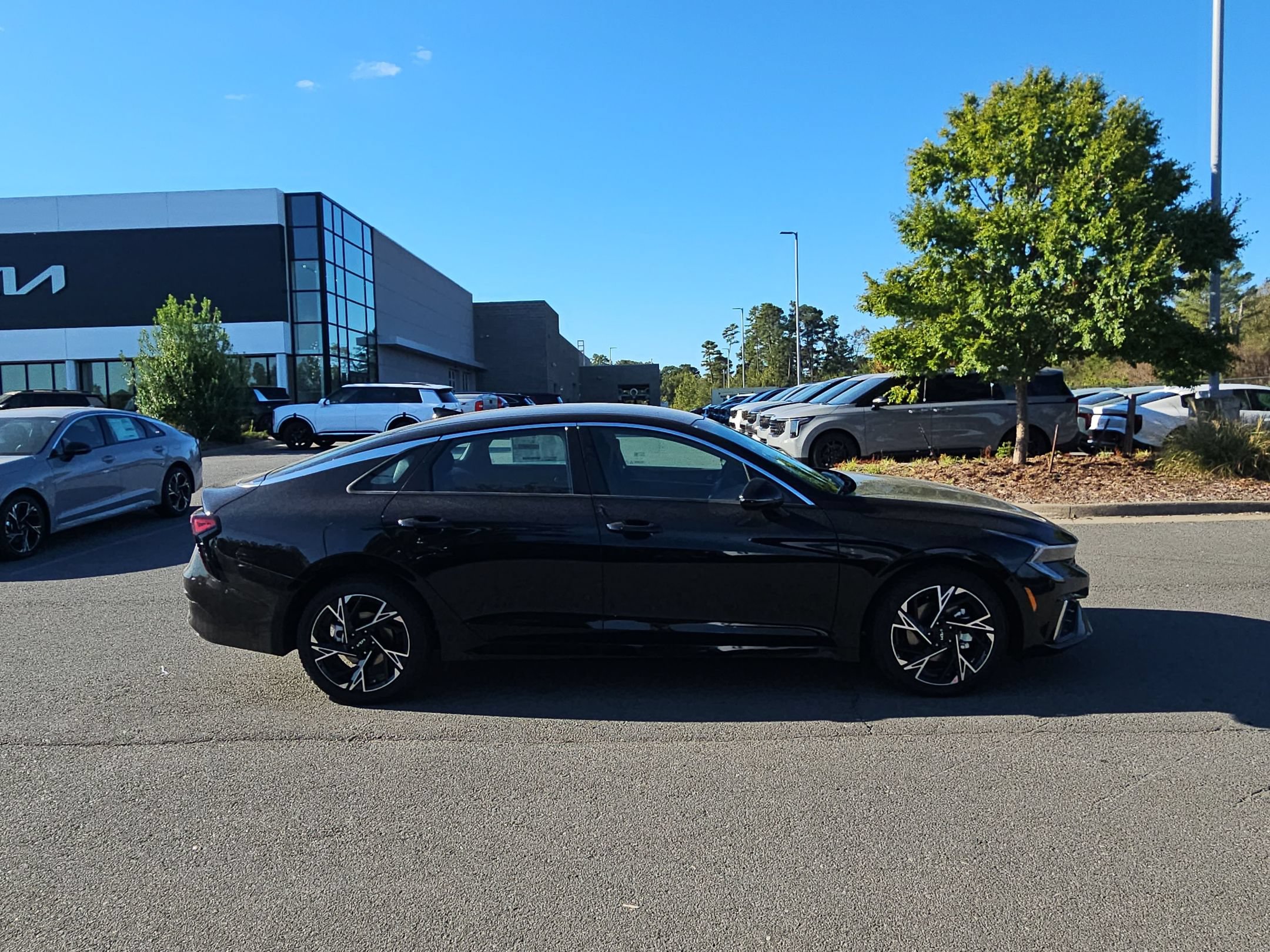 New 2026 Kia K5 GT-Line FWD image 8