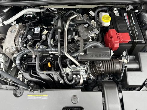 Used 2025 Nissan Sentra SV w/ All-Weather Package image 17