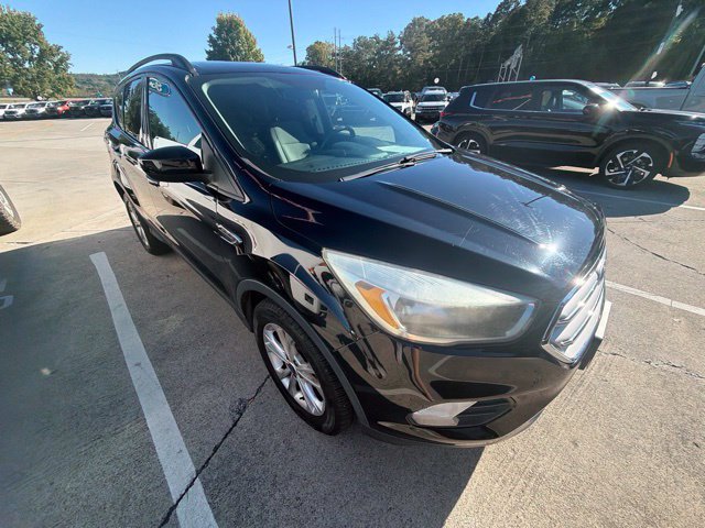 Used 2018 Ford Escape SE FWD image 25