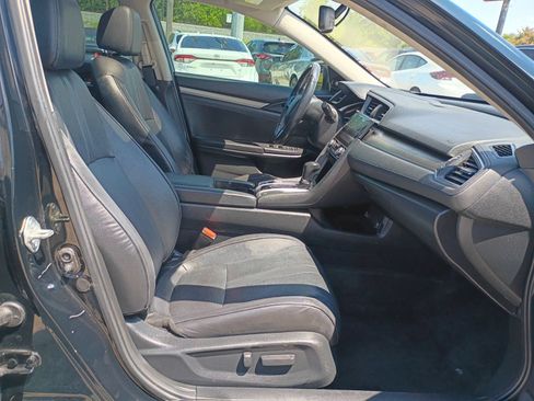 Used 2016 Honda Civic Touring image 22