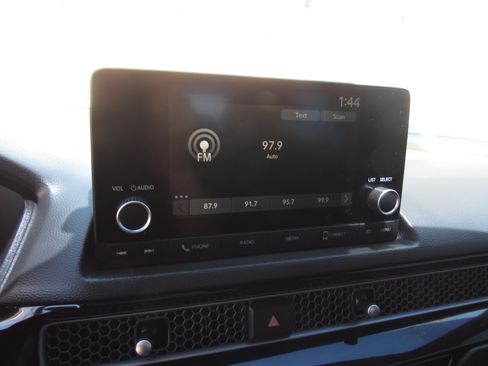 Certified 2024 Honda Civic Sport image 17
