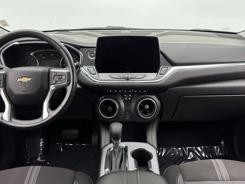 Used 2023 Chevrolet Blazer LT image 27