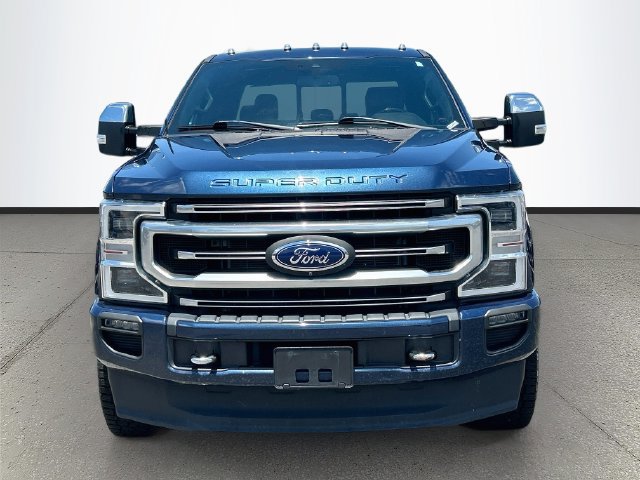Used 2020 Ford F250 Platinum w/ FX4 Off-Road Package AWD/4WD image 2