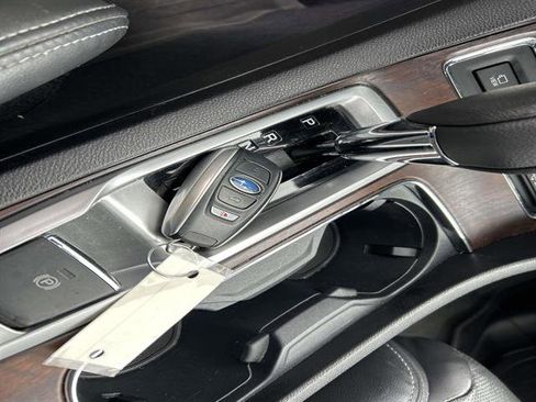 Used 2023 Subaru Ascent Touring image 39